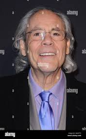 Robert klein hi-res stock photography and images