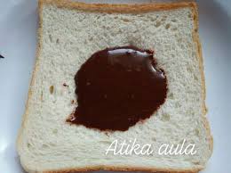 Roti goreng yang biasa disebut di jawa timur, khususnya di surabaya, disebut juga odading atau kue bantal di daerah jawa barat. Rangup Di Luar Cair Di Dalam Jom Buat Roti Goreng Inti Milo Yang Simple Tapi Sedap