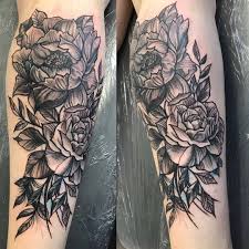 Hình xăm sư tử biểu tượng cho sức mạnh được xăm lên. Y NghÄ©a Hinh XÄƒm Hoa Máº«u Ä'Æ¡n La Gi 65 Máº«u Hinh XÄƒm Hoa Máº«u Ä'Æ¡n Ä'áº¹p Nháº¥t Hiá»‡n Nay