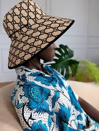 Le Chapeau Cloche Selon Gucci Photo Net A Porter Chapeau Cloche Chapeau Gucci