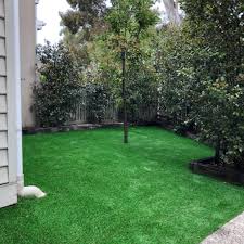 artificial grass makes your garden look luxurious with no effort at all as if you had a royal gardener no more cutt in 2020 plastic grass grass artificial turf