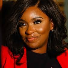 Shay Mays's Instagram, Twitter & Facebook