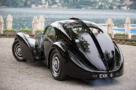 40 Million Bugatti Type 57 Sc Atlantic Wins Peninsula Classics Best Of The Best Award Bugatti Type 57 Classic Cars Bugatti
