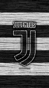 Fue fundado el 1 de noviembre de 1897 con el nombre de «sport club juventus» por un grupo de estudiantes locales. 48 Juventus Logo Ideas In 2021 Juventus Juventus Logo Juventus Wallpapers