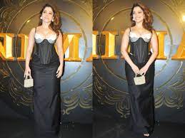 Sexy Tamannaah Bhatia Flaunts Ample Curves in Body Hugging Dress, Hot Video  Goes Viral - News18 HD phone wallpaper