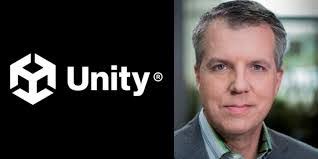 Larry Major's Instagram, Twitter & Facebook