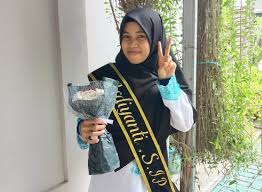 Mason cooley dalam ucapan terima kasih dalam bahasa inggris dan artinya di atas menjelaskan tentang perasaan bersyukur yang dimiliki oleh manusia. Cerita Mahasiswi Fib Unilak Raih Gelar Sarjana Sidang Skripsi Secara Daring