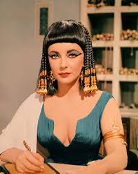 Curated by house of taylor to celebrate elizabeth's values, her work. Elizabeth Taylor Steckbrief News Bilder Gala De