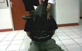 Doa digeruni pencuri musuh dan jin prayers feared by thieves enemies dan jinn. Ritual Doa Pencuri Bikin Pemilik Rumah Tertidur Pulas Tribunnews Com Mobile
