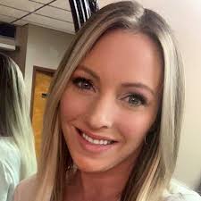 Salon 109 Ownership Announcement