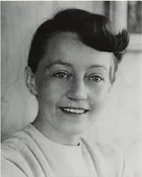 Photography and Modern Public Housing in Los Angeles