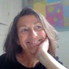 Lisa Carruthers's Instagram, Twitter & Facebook