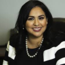 Monica Lira's Instagram, Twitter & Facebook