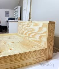 Fusion mineral paint has an awesome giveaway going i recently found a beautiful bed with so many details. How To Build A Modern Platform Bed For 125 Diy Beautify Creating Beauty At Home
