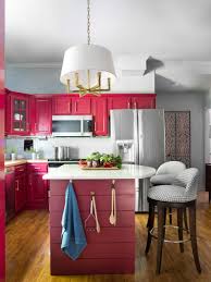 These decorative chimney extensions are specially designed for ceilings of 9 or 10 feet to hide the duct and keep the beauty in your kitchen. High Ceiling In Red Transitional Kitchen Hgtv