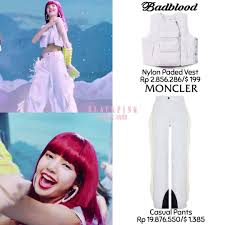 Cari harga dan promo terbaik untuk baju blackpink lisa diantara 796 produk. 7 Outfit Mewah Blackpink Di Mv How You Like That Berharga Fantastis