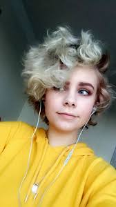 1.1 bun with loose hair. Pidge Vld Short Curly Hair Androgynous Hair Short Hair Styles