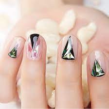 Dieser Trend Verwandelt Eure Nagel Nahezu In Diamanten Nails Nagel Fingernagel Nageldesigns