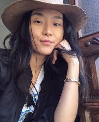 Robin Chang's Instagram, Twitter & Facebook