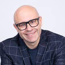 Mark Firth's Instagram, Twitter & Facebook