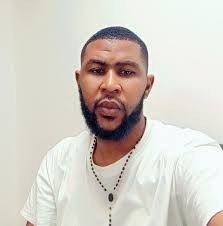 Raymond Davies (@raymond.davies.7547) • Facebook