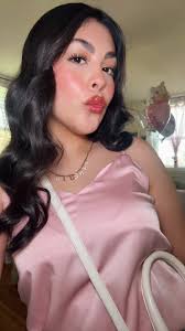 Chic Brunch Outfit Ideas for the Birthday Girl