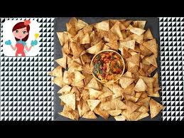 Evde Cips Yapmak Tahmin Edebileceginizden Cok Daha Kolay Aslinda Eger Eviniz Alisveris Noktalarina Uzaksa Cipsi Marketten Alip G Tarifler Cips Atistirmaliklar