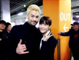 He is of german, irish and korean heritage and debuted his acting career in indie crime thriller, the cut runs deep. Lee Da Hae Takes A Picture With David Lee Mcinnis Hancinema