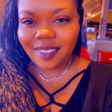 Phyllis Bliss's Instagram, Twitter & Facebook