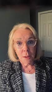 Medicare's Mysteries-A Consumer's Guide: What You Need to Know to Navigate  the Medicare Maze: Iverson, Ronald J: 9781952483059: Amazon.com: Books