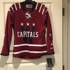 Hidden elements (flag, etc) that blend in nicely to the template, yet it remains simple. Reebok Tops Washington Capitals Winter Classic Jersey Poshmark