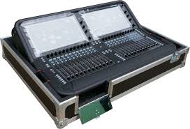 Equipped with the same dlive technology as allen & heath's flagship mixers, the avantis is a. Allen Heath Avantis Flightcase Swanflight