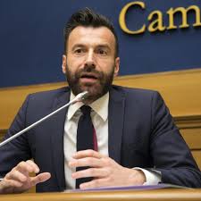 Il nostro nome nasce dall'unione di video e appunti. Ddl Zan Rinviato Ancora Ostellari Lega Spacca La Maggioranza Impossibile Andare Avanti