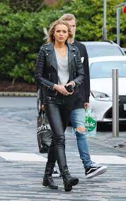 Who is loris karius' girlfriend or wife? Liverpool Keeper Loris Karius Heads Out Shopping With Stunning Lingerie Model Ianthe Rose Sparking Rumours Of New Flame