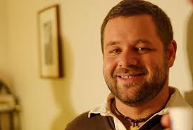 Steven Farrington's Instagram, Twitter & Facebook