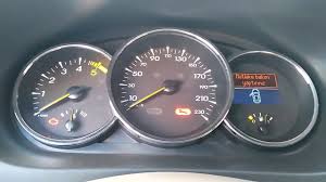 Renault Fluence Ariza Servis Lambasi Nasil Sondurulur Youtube