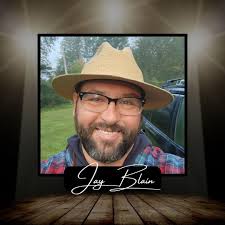 A proud Longhunter with my Adamhaymaker made by David Dodds at CLA Gun show