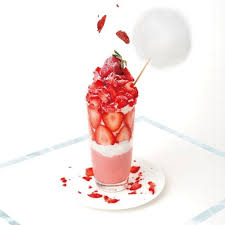 ルミネ各館とニュウマン新宿に夏スイーツ登場 タピオカソフトクリームやフローズン苺のスムージー 夏 スイーツ フローズン スムージー