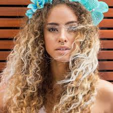 Get inspired by these wedding guest hairstyles that will look flawless at any wedding. 24 Wedding Worthy Hairstyles For Curly Hair