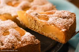 For us, pleasure is not superficial; Schneller Pfirsich Sonnenkuchen Maria Es Schmeckt Mir