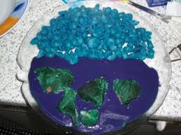 You will be able to mix up unique hues that will hugely enhance your creations. So Sorry Everyone Someone Though Adding Blue Food Coloring Will Make Meat Pasta And Sauce More Interesting To The Kids 9gag