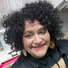 CONVOCATORIA A REUNION A: Honorable Alcalde: William Alicea Perez,  Galleros, Agrocentros, Administradores de Galleras y Público General de  Aibonito. DIA: Jueves, 3 de enero de 2019 HORA: 3PM LUGAR: Gallera de  Asomante,