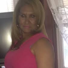 Danielle Barnaby's Instagram, Twitter & Facebook