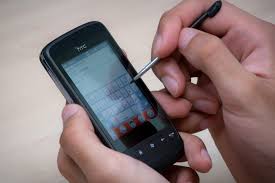 File:HTC Touch2 used with a stylus.jpg ...