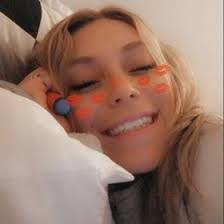 Jade Gentry's Instagram, Twitter & Facebook