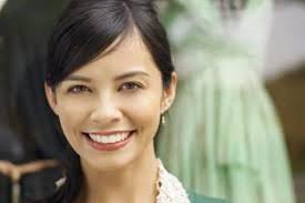 The Best Hairstyles For Women With Receding Hair Receding Hair Styles Haircuts For Receding Hairline Hairstyles For Receding Hairline