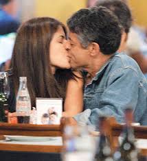 ^ casa pound and the new radical right in italy. Nivea Stelmann E Marcos Paulo Comecam Namoro