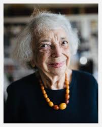 W I L H E L M @wilhelmbartsch5 2 0 2 1 📷 @frauke.otto.bartsch . . . . .  #husband #holiday #flowers #love #wilhelmbartsch #writer