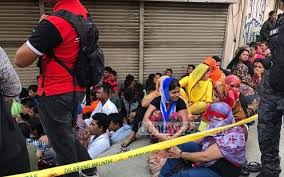 Malaysian immigration authorities raided apartment buildings in petaling jaya old town on wednesday morning, arresting about. Malaysia Detains Illegal Immigrants In Raid On Bangla Market In Kuala Lumpur