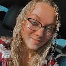 Alyssa Klatt's Instagram, Twitter & Facebook